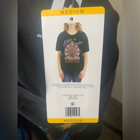 NWT CLOSEOUT PRICE Elton John Rhinestone Rocket Man Tee. Multiple Sizes. Black - Picture 8 of 8